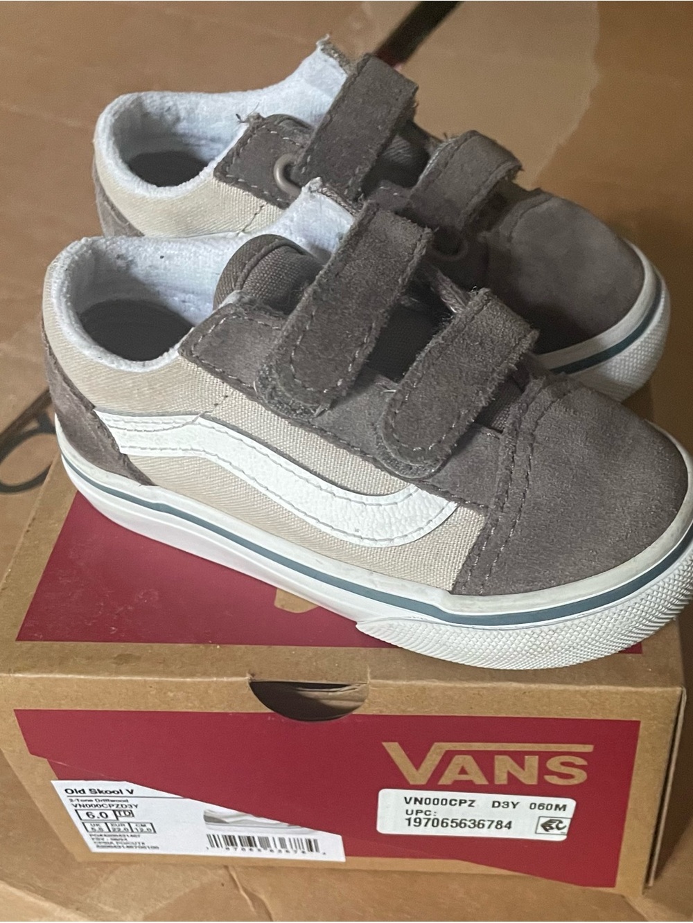 Vans Kids Old Skool V Brown & White Velcro Sneakers